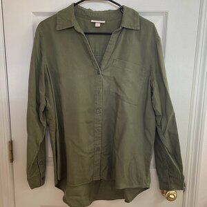 Knox Rose Army Green Hi-Lo Button Down Long Sleeve Blouse (M)